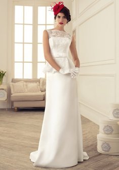 Свадебное платье Марица-К54863. С прямой юбкой, длинное со шлейфом.
