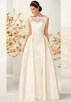 Свадебное платье Мирей-К54889. А-силуэт, длинное со шлейфом.